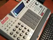 Basically NEW, never used AKAI MPC Renaissance drum sampler machine synthesizer