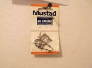 NEW MUSTAD # 92671..SZ..2/0..PACK OF 4 ALL AROUND FISHING HOOKS