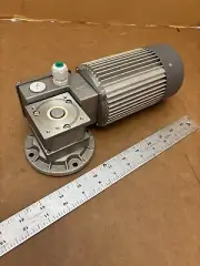 Mini Motor Worm Gear Motor MC440P3T , 230/400V , 3 Phase, 373RPM