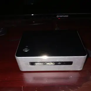 Intel nuc 迷你電腦 二手 i5 支援 固態硬碟   NUC6i5SYH 可擴充2.5吋硬碟 i5-6260U