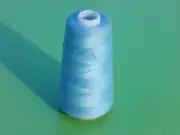 OVERLOCK THREAD SPOOL 100% SPUN POLYESTER 3000 YDS PRICED SEW RIGHT SKY BLUE