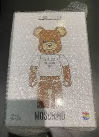 在飛比找Yahoo!奇摩拍賣優惠-Be@rbrick Moschino Macau 澳門 20