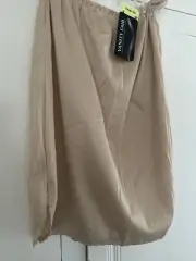 Vanity Fair Women's Half Slip Neutral Beige 18" New w/Tags 100% nylon