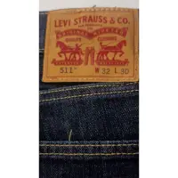 在飛比找蝦皮購物優惠-Levis，511型，窄管褲