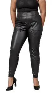 Spanx leather-like jogger in BLACK - size L