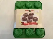 Brand New Nordic Ware Bundt Cupcake Baking Pan, Makes 12, Made In USA