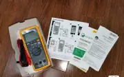 Fluke 3000 FC Wireless True-RMS Digital Multimeter with Fluke Connect//