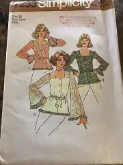 1975 SIMPLICITY #7233 - LADIES RETRO SQUARE NECKLINE BLOUSE PATTERN 10 FF