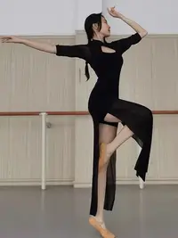 在飛比找Yahoo!奇摩拍賣優惠-性感優雅復古簡單氣質黑旗袍上海小阿姨現代舞古典舞爵士舞舞蹈服