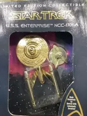 Eaglemoss Star Trek Ship Replica | Gold Plated TOS NCC 1701 Enterprise (Variant)
