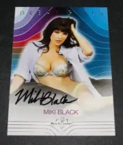 2017 Benchwarmer MIKI BLACK Dreamgirls Silver Foil Black Auto PLAYBOY Trashy Hot