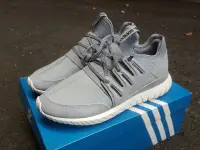 在飛比找Yahoo!奇摩拍賣優惠-全新adidas tubular radial 麂皮x尼龍 