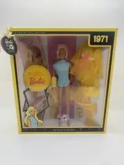 Barbie 1971 MALIBU BARBIE N4977 50th Anniversary NIB