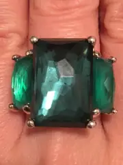 NWT IPPOLITA Wonderland Kelly Green Quartz 3-Stone Prong Set Radiant Ring 6 $750