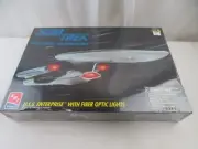 AMT ERTL Star Trek USS Enterprise Model Kit Fiber Optic Lights 8772 SEALED 1994