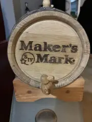 Maker’s Mark Wooden Whiskey Barrel 10x7 with stand.