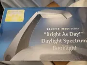 Sharper Image Bright As Day Daylight Spectrum Book Light New Sealed