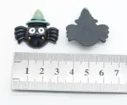 6 Spider Flat Back Resins cabochons Halloween Flat Back resins~ witch Ships Free