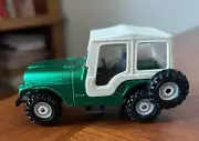 CORGI 1:43 Die-cast Jeep CJ-5 Removable Roof