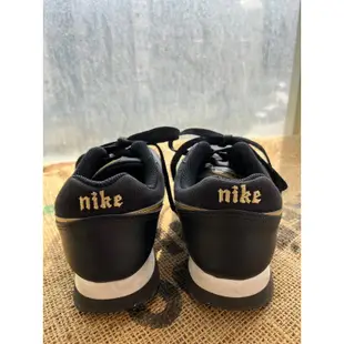 【NIKE 耐吉】休閒鞋 MD Runner 2 VTB 大童 女鞋 黑 金 皮革 經典 復古(CJ6924-001)