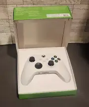 Microsoft Wireless Controller for Xbox Series X/S - Robot White