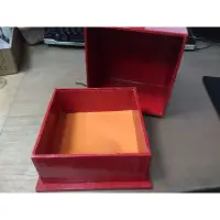 在飛比找蝦皮購物優惠-二手空盒 紙盒 琉璃工坊 禮盒 禮物盒