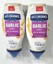 Lot Of 2 Bottles Hellmann's Garlic Aioli Dip & Spread 11.5 oz Each