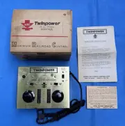 MRC Twinpower HO Train Maximum Railroad Control Model 202UL