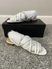 Women’s Talbots White Keri Strappy Sandal Size 6.5M NIB