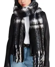 Steve Madden Women's Lofty Plaid Blanket Wrap Scarf Black **NEW**