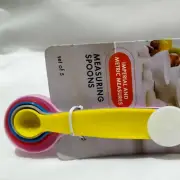 Plastic Kitchen 1 set 5 Pieces Multi-color Measuring Cups Spoons Free Shipping