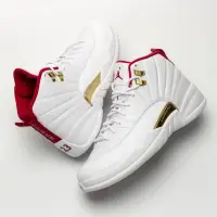 在飛比找蝦皮購物優惠-Air jordan 12代 retro 白金款籃球鞋 Ni