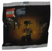 LEGO Studios (2001) Jurassic Park III Actor Building Toy Mini Figure Bagged Set