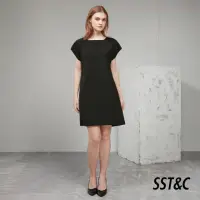 在飛比找momo購物網優惠-【SST&C 最後55折】黑色方領洋裝8562006010