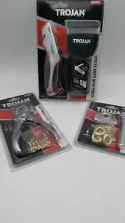 TROJAN 3 PIECE TOOL PACK/ UTILITY KNIFE/ GROMMET KIT/ HOLE PUNCH& EYELET...