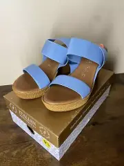 Italian Shoemakers “Success” Women’s Sz 9 1/2 Blue Wedge Platform Sandal New