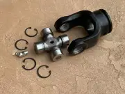 Replacement BUSH HOG Series 4 PTO Yoke connect to OUTER tube & U-Joint 23-043K