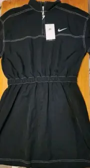 New With Tags Nike Swoosh 1/2 Zip Dress Black Swooshwear Athleisure Womens Large