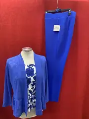 KASPER PANT SUIT /SIZE MEDIUM (8-10)/NEW WITH TAG/RETAIL$200/INSEAM 32"/BLUE