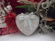 BETSEY JOHNSON SPARKLING WHITE HEART BOWTIE LONG CHAIN PENDANT NECKLACE