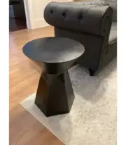 Magnetic Faceted Accent Table Black