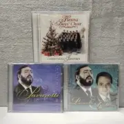 Christmas Favorites with Pavarotti & Vienna Boys C by Pavarotti / Carreras /...