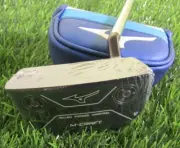 New Mizuno M-Craft V 5 Black Ion Putter, 34", Headcover