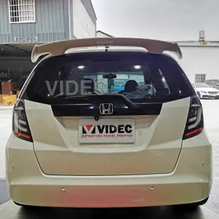 威德汽車精品 08-13 HONDA FIT 2代 2.5代 燻黑 LED 導光 尾燈 跑馬型