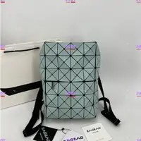 在飛比找蝦皮購物優惠-二手精品 ISSEY MIYAKE 三宅一生 BAOBAO 