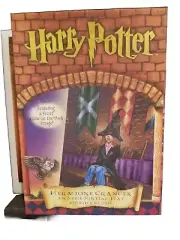 HARRY POTTER 250 Pc. Puz. HERMIONE GRANGER AND THE SORTING HAT Glow in dk Image
