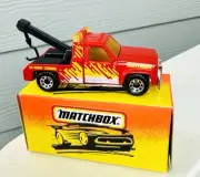 1996 MATCHBOX SUPERFAST #21 RED GMC WRECKER 24 HOUR TOWING NEW IN BOX