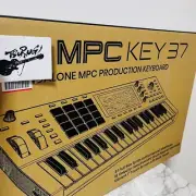 Akai Professional MPC Key 37 Standalone MPC Production Keyboard Genuine New