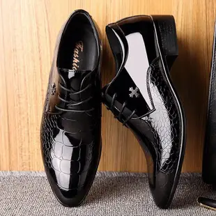 男士皮鞋 休閒皮鞋 商務皮鞋 青年正裝鞋子男透氣軟底韓版黑色學生鞋