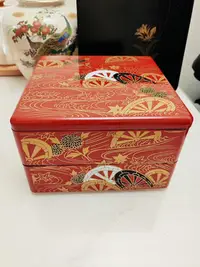 在飛比找Yahoo!奇摩拍賣優惠-z日本  大漆金實木胎 二重箱 飾品盒 干果盒華麗美觀，實用